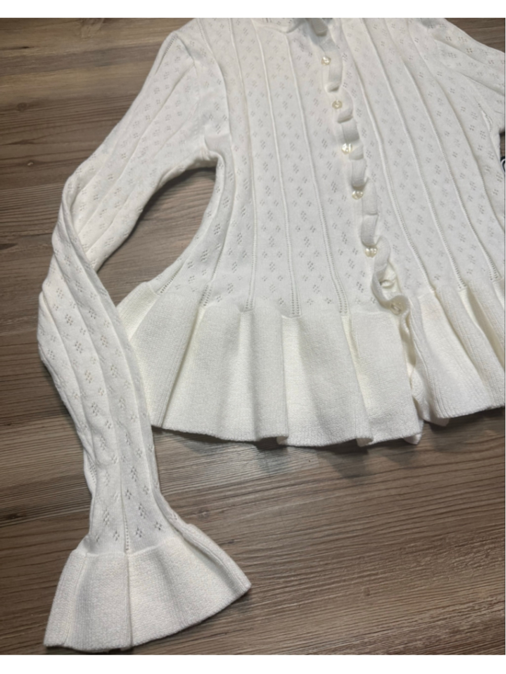 Scoop pointelle cable-knit peplum cardigan sz Sm - Picture 2 of 10